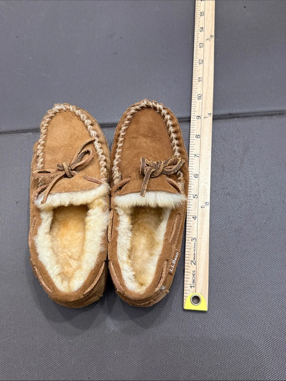 L.L. Bean Kids' Wicked Good Mocs Slippers Suede Shearling Lined Brown Youth 1